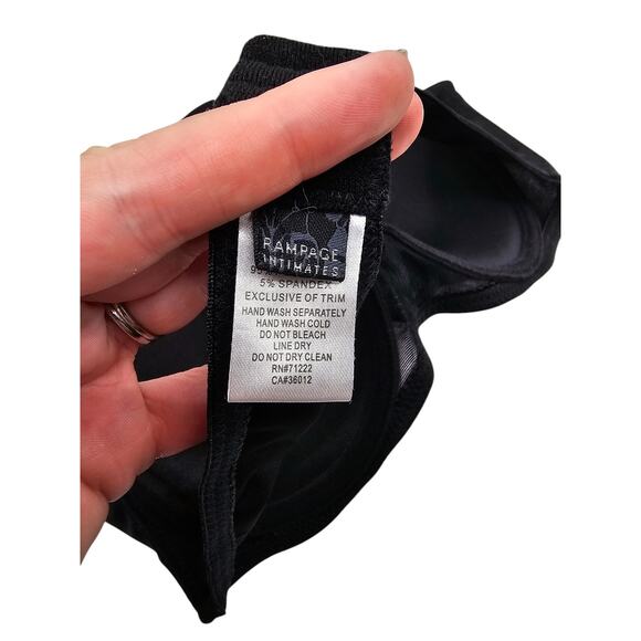 Vintage Y2K Rampage Intimates Sz 36C T Shirt Bra Black w/ Gold Floral Detail - Picture 4 of 5